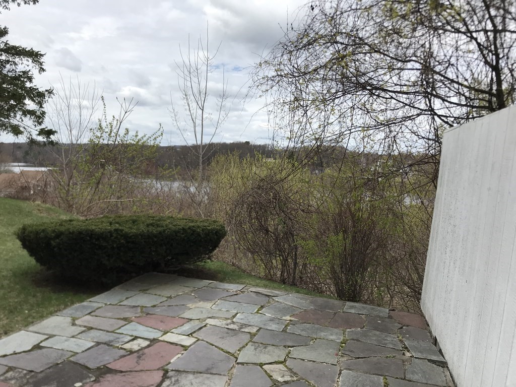330 Main Street, Unit 2 Clinton, MA 01510 - Photo 13 of 19
