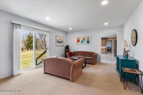$1,085,000 | 4 Arie Drive, Marlboro, NJ 07746