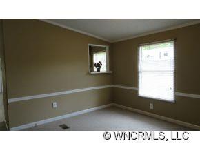 58 Edwards Road Fairview, NC 28730 - Photo 4 of 12 Gallery Image 4