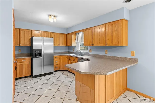 $299,900 | 1034 Raymond Drive, Red Bud, IL 62278