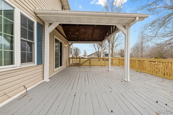 $299,900 | 1034 Raymond Drive, Red Bud, IL 62278