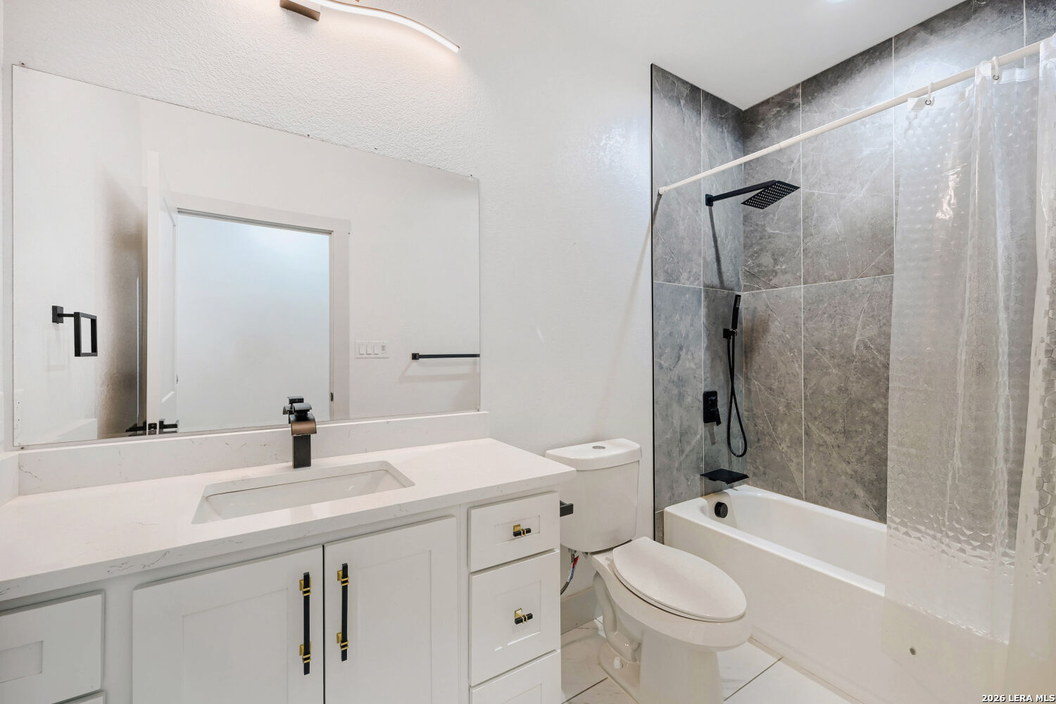 673 Mockingbird Cove Spring Branch, TX 78070 - Photo 13 of 17