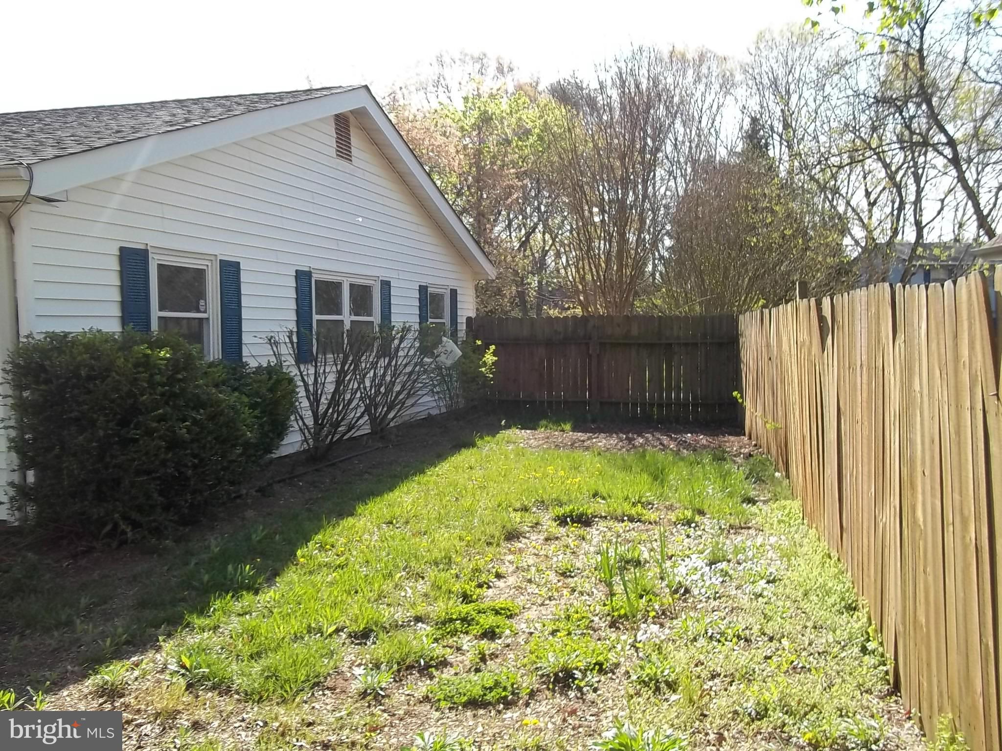 1126 Hamlin Road Waldorf, MD 20602 - Photo 23 of 30 Exterior (Rear)