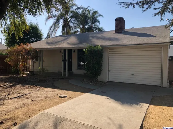 $2,800 | 2345 North Catalina Street, Burbank, CA 91504