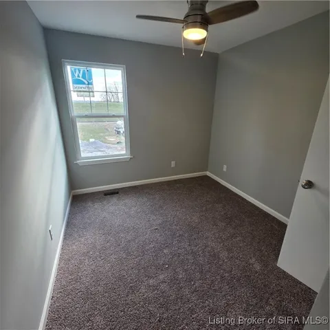 $455,000 | 924 East Chestnut Street, Jeffersonville, IN 47130