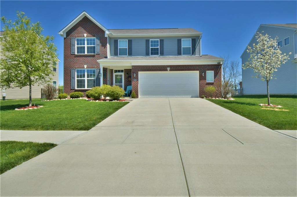 2733 Night Hawk Road Greenwood, IN 46143 - Photo 3 of 24 Gallery Image 3