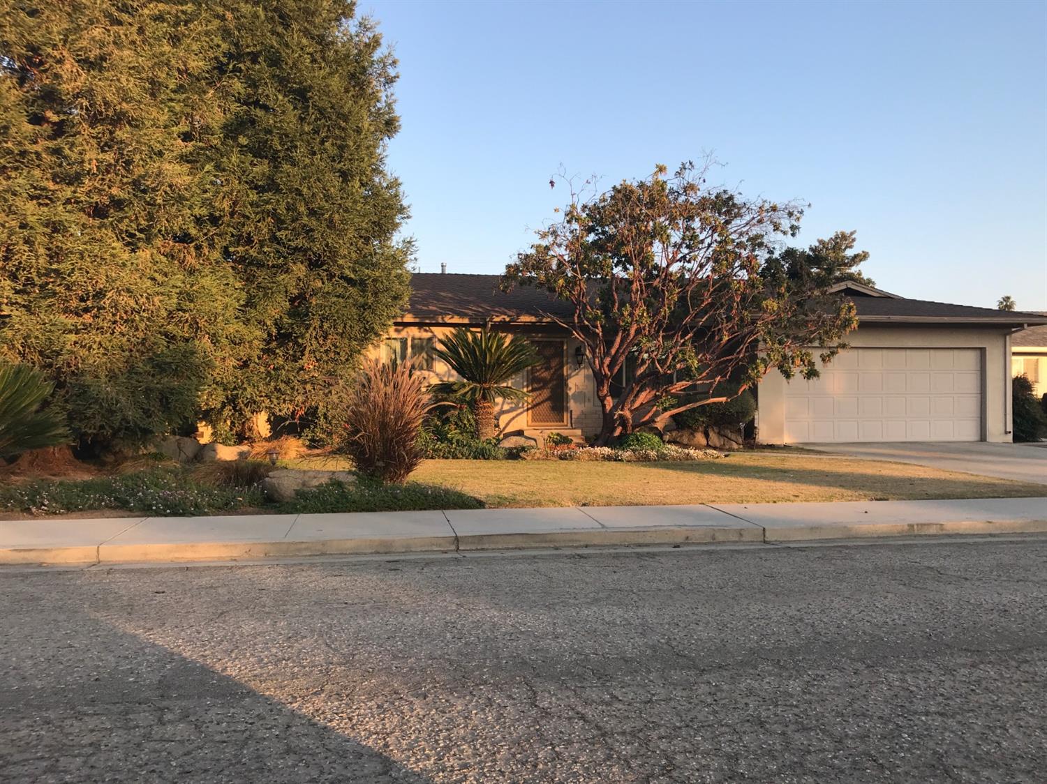 1362 South Klein Avenue Reedley, CA 93654 - Photo 1 of 1 Gallery Image 1