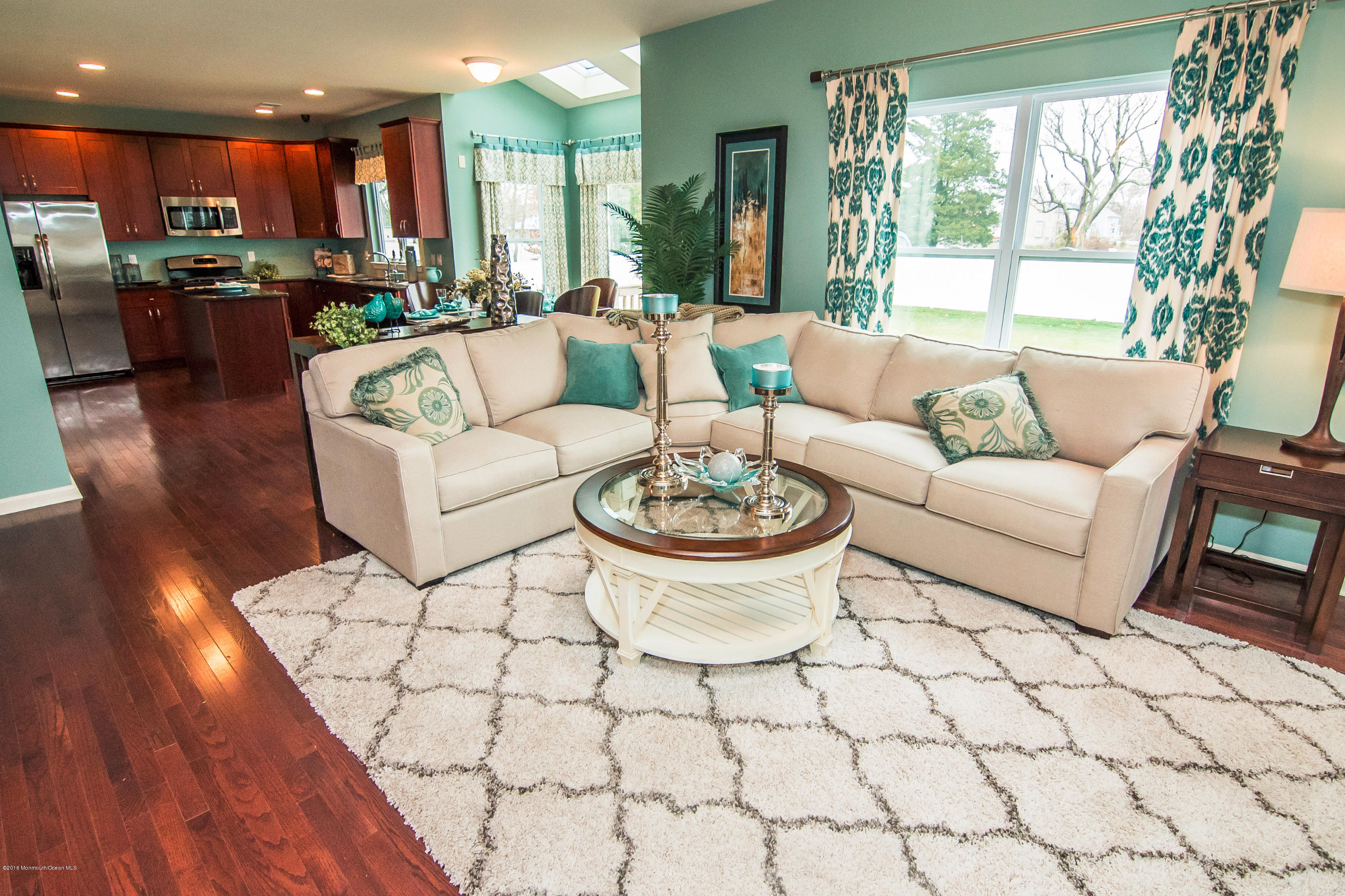 29 Bridle Path Bayville, NJ 08721 - Photo 12 of 54 Family Room3