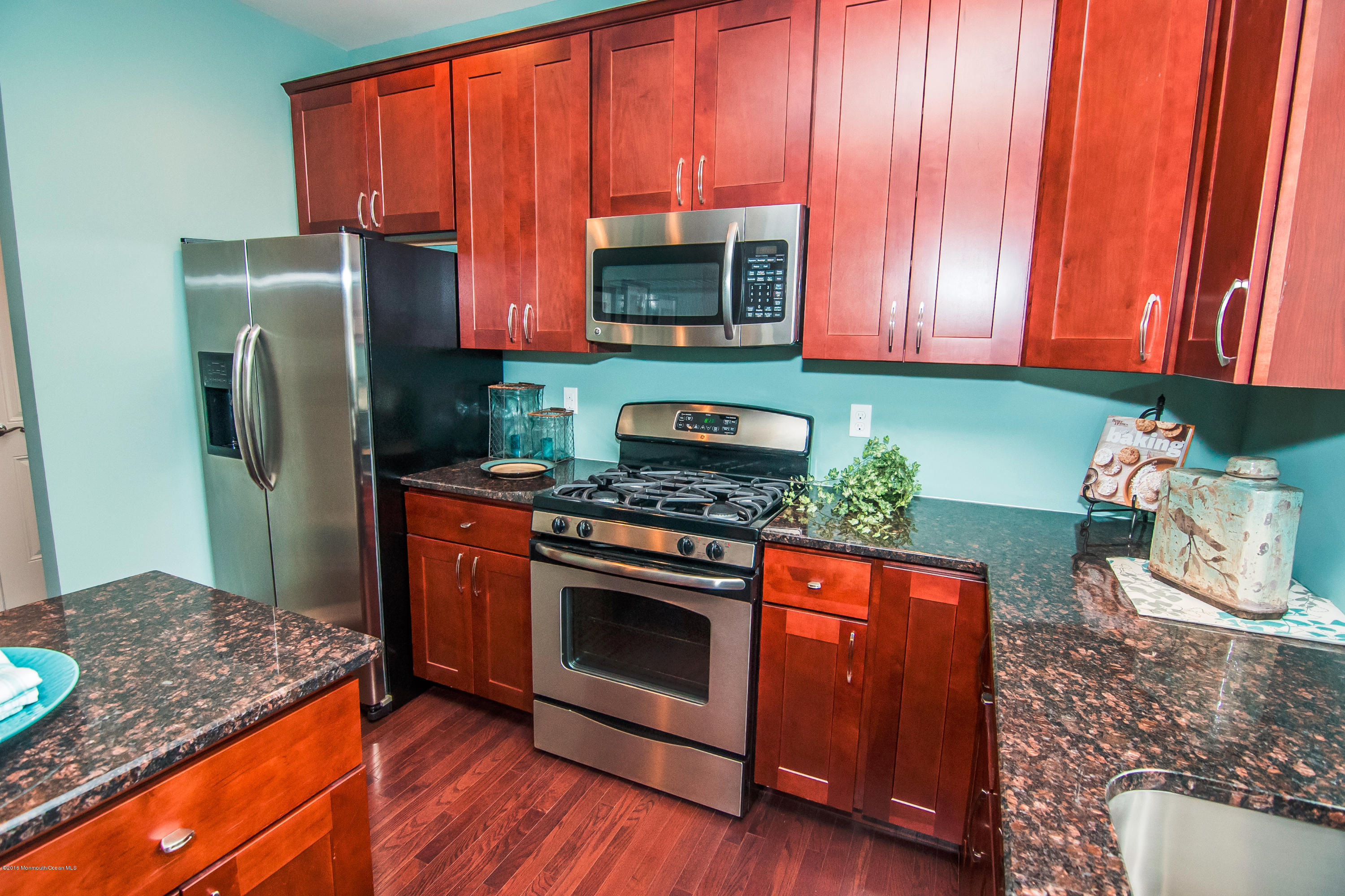 29 Bridle Path Bayville, NJ 08721 - Photo 18 of 54 Kitchen3