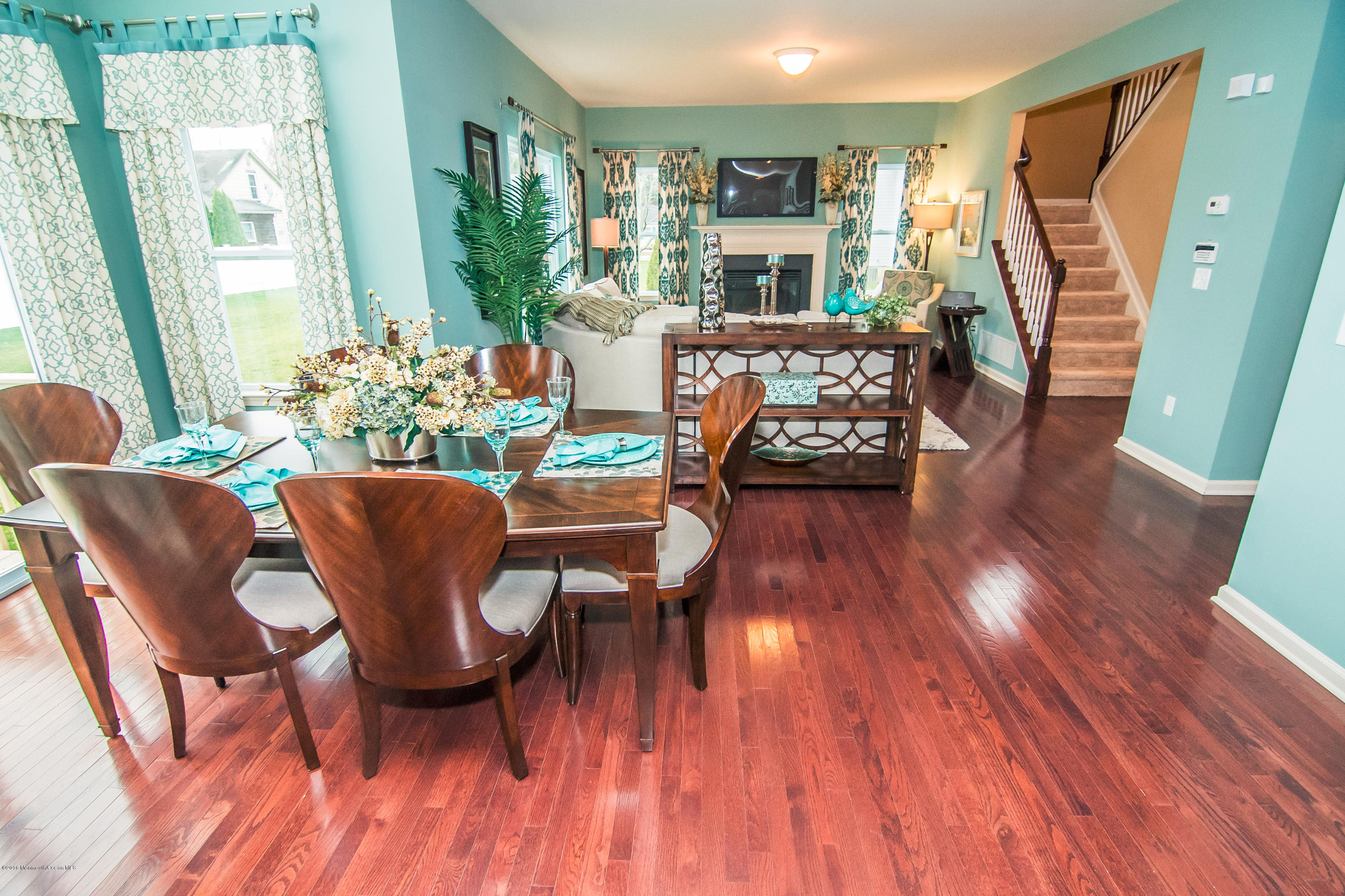 29 Bridle Path Bayville, NJ 08721 - Photo 20 of 54 Kitchen into Family Room2