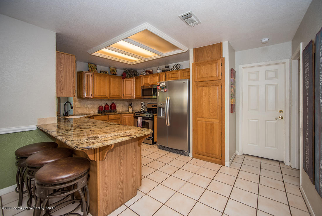 7214 Alpine Lane Amarillo, TX 79109 - Photo 8 of 25 JKS_2899