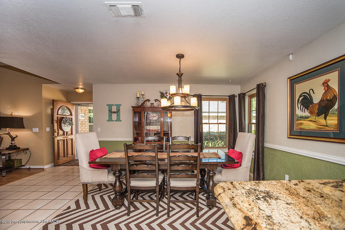 7214 Alpine Lane Amarillo, TX 79109 - Photo 10 of 25 JKS_2903