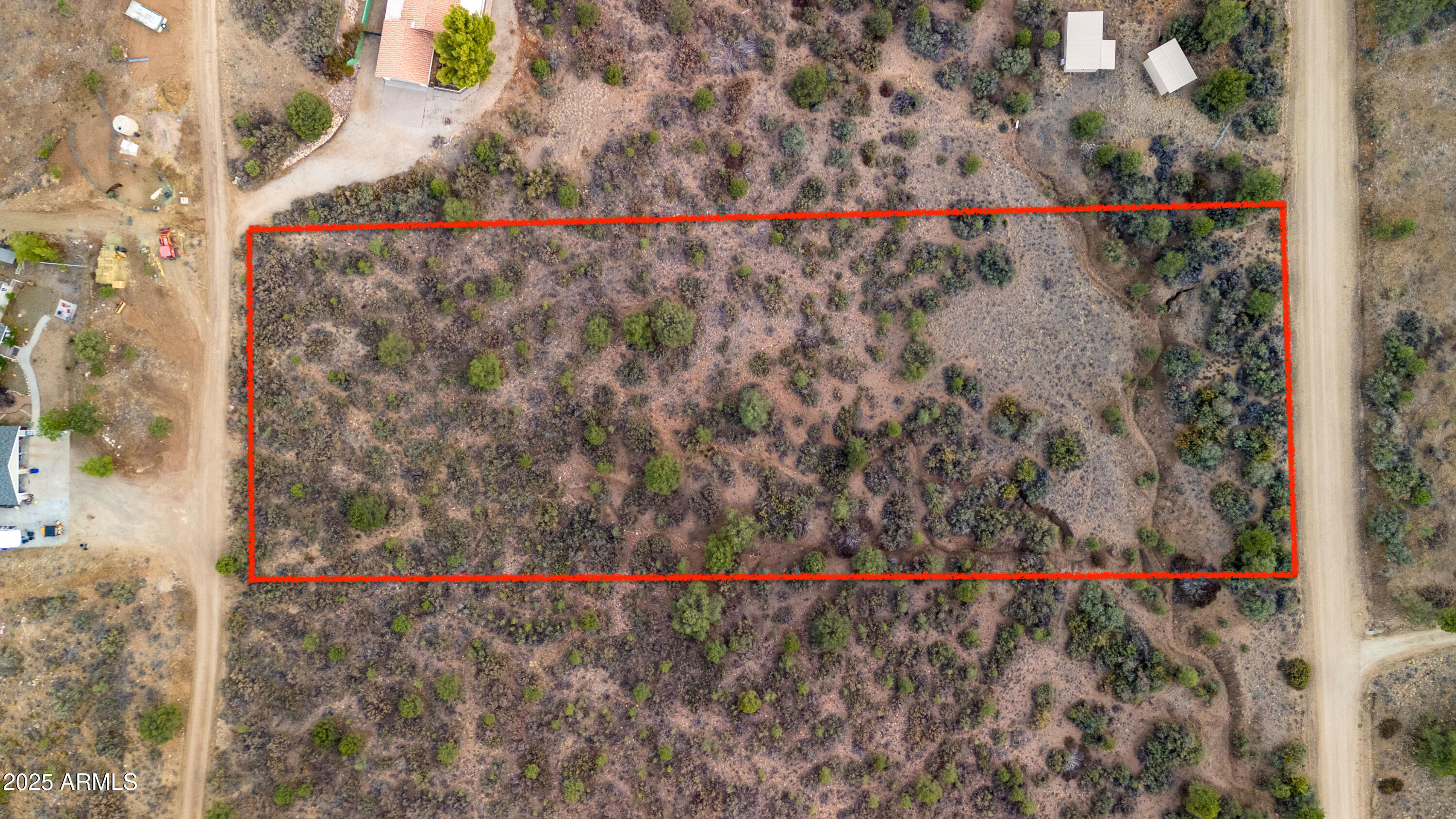 17455 Thunder Ridge Drive, Unit 93 Peeples Valley, AZ 86332 - Photo 8 of 11 17455 s Thunder Ridge Dr00006