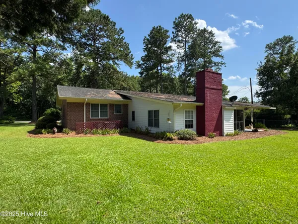 $265,000 | 136 Brown Maultsby Road, Whiteville, NC 28472