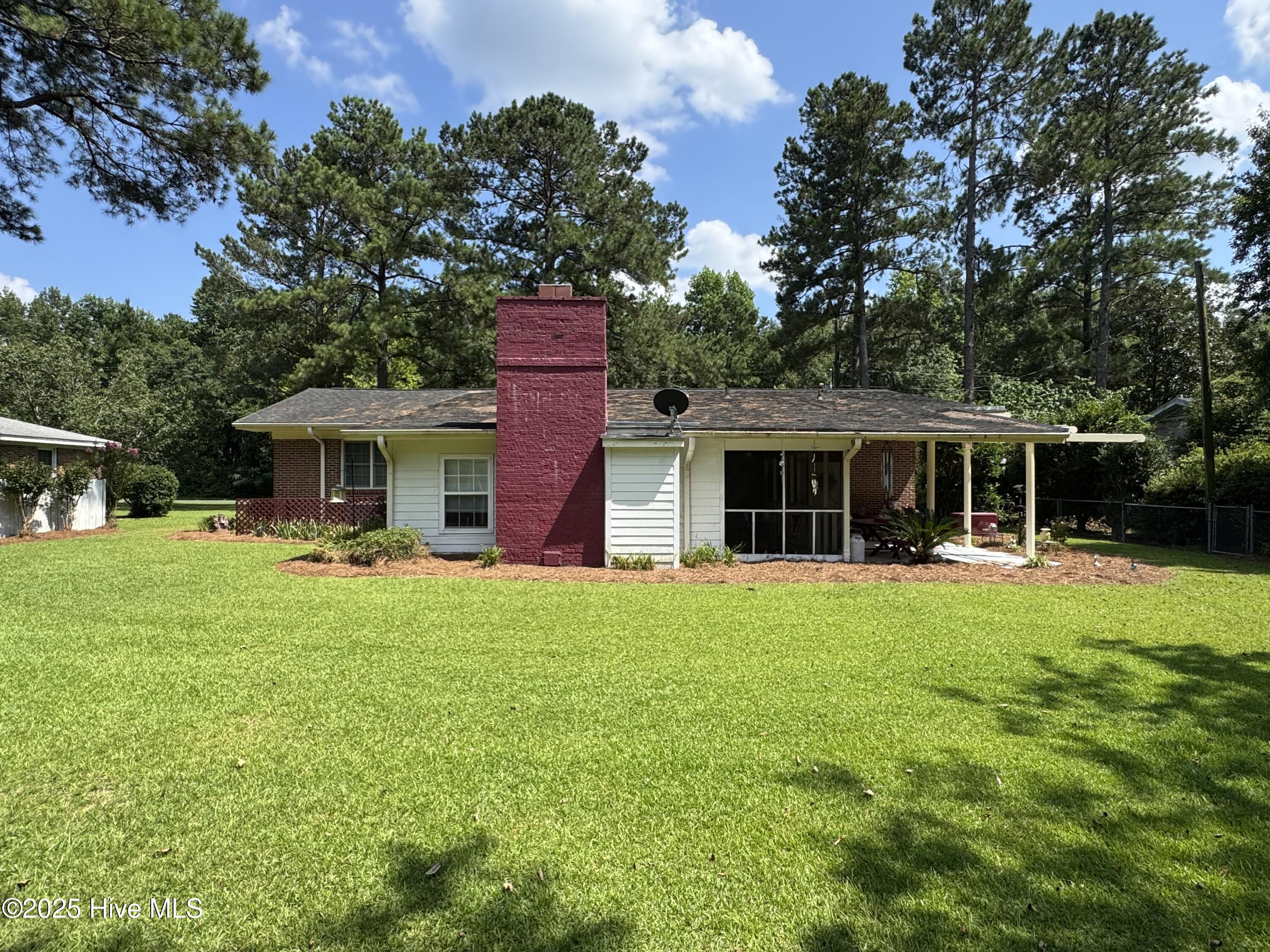 136 Brown Maultsby Road Whiteville, NC 28472 - Photo 22 of 25 Back of Home