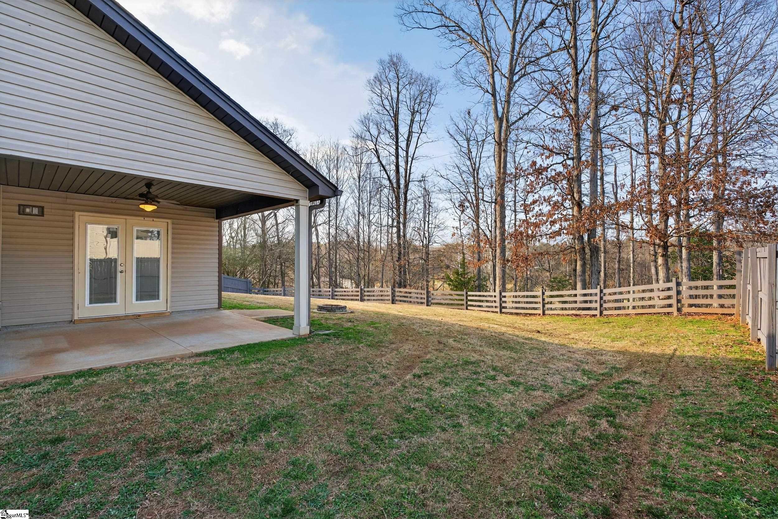 119 Autumn Hill Road Greer, SC 29651 - Photo 15 of 35