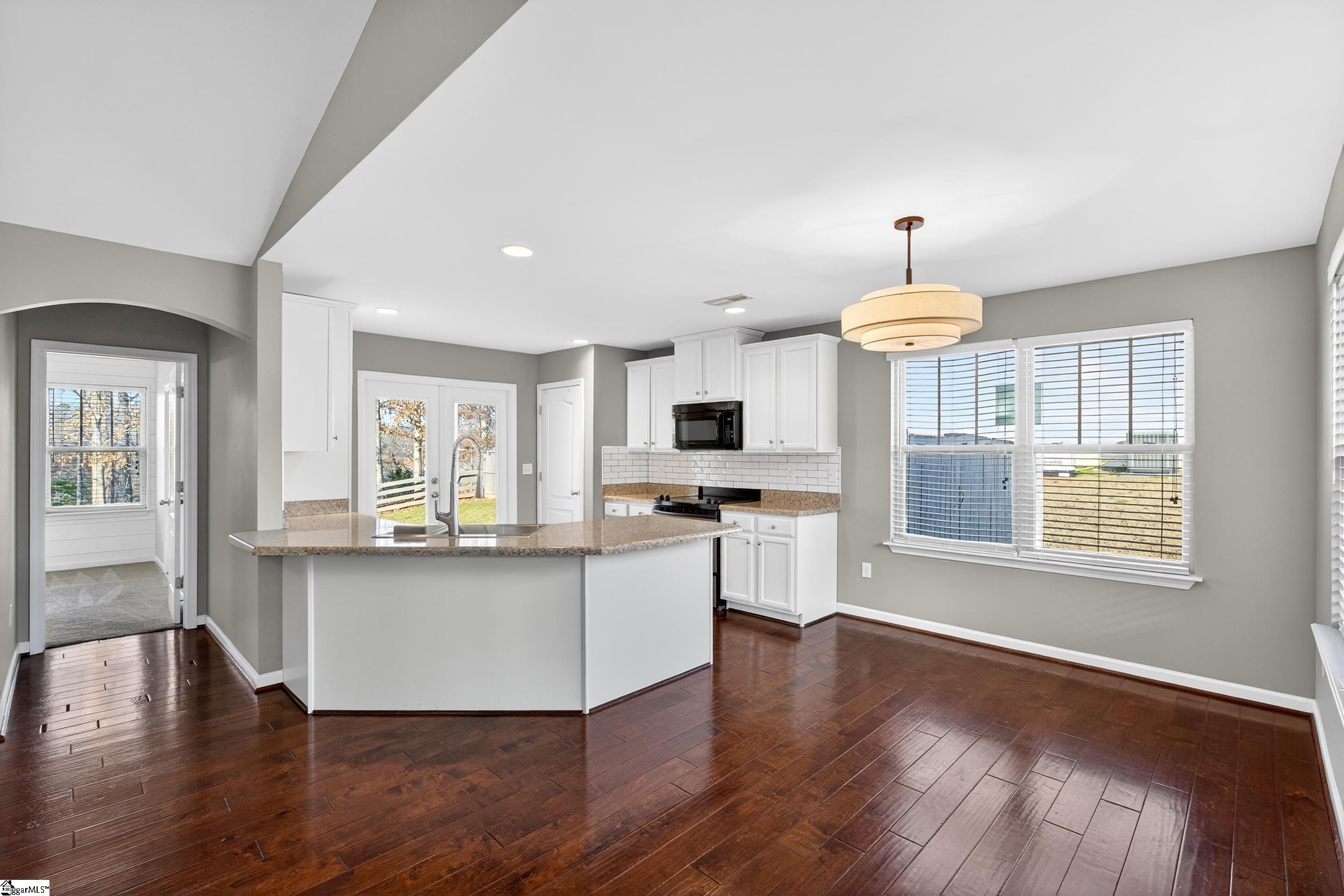 119 Autumn Hill Road Greer, SC 29651 - Photo 10 of 35