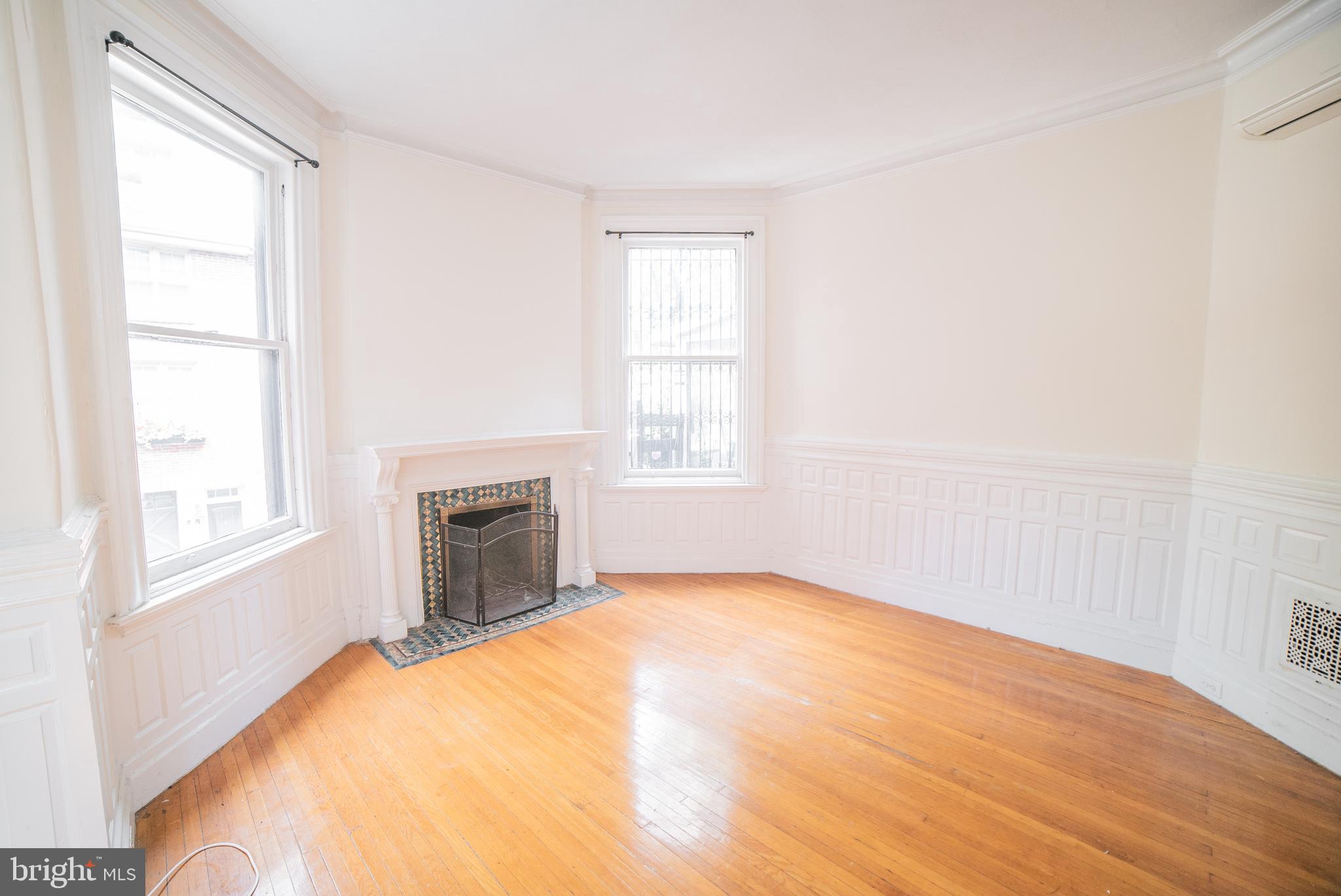 1919 Spruce Street, Unit 2R Philadelphia, PA 19103 - Photo 12 of 16