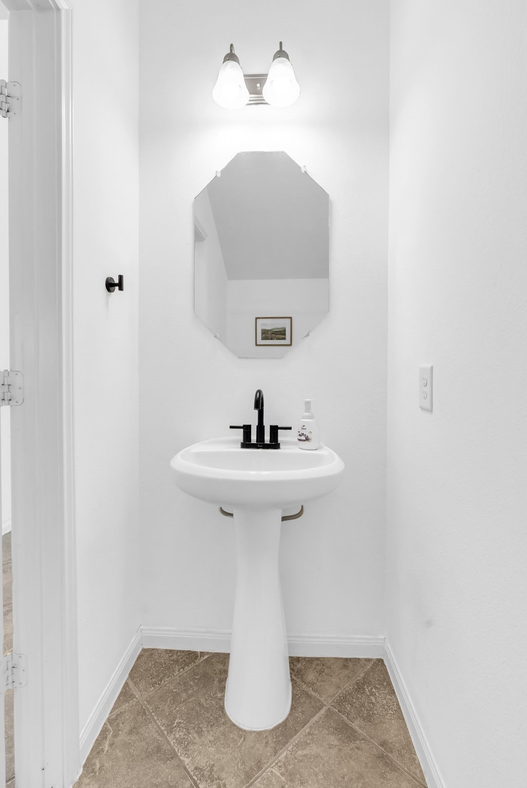 30802 Lavender Trace Drive Spring, TX 77386 - Photo 7 of 47 Half bath down stairs