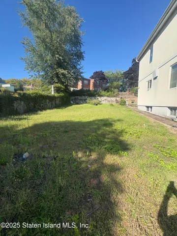 a view of a outdoor space