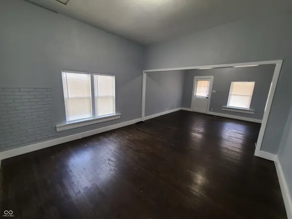 $1,400 | 22 South Belleview Place, Indianapolis, IN 46222
