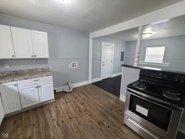 $1,400 | 22 South Belleview Place, Indianapolis, IN 46222