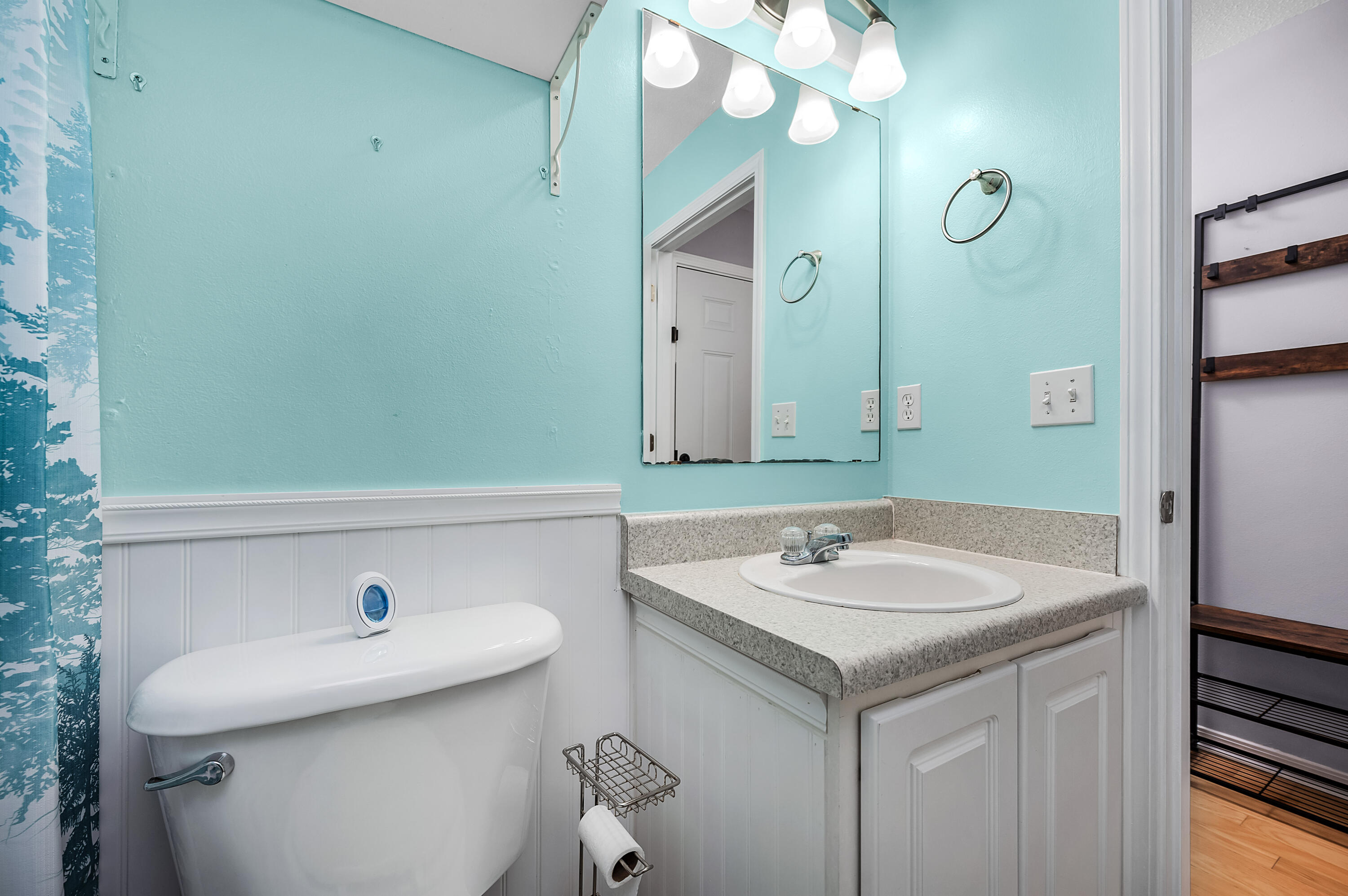 281 Limestone Circle Crestview, FL 32539 - Photo 30 of 46 a bathroom with a sink and a mirror