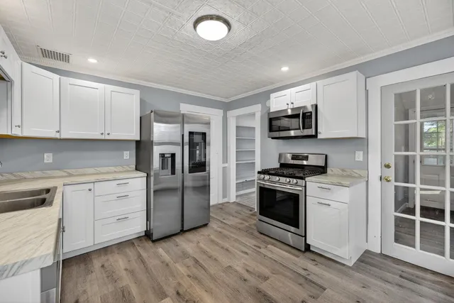 $409,999 | 4 Chase Street, Nashua, NH 03060