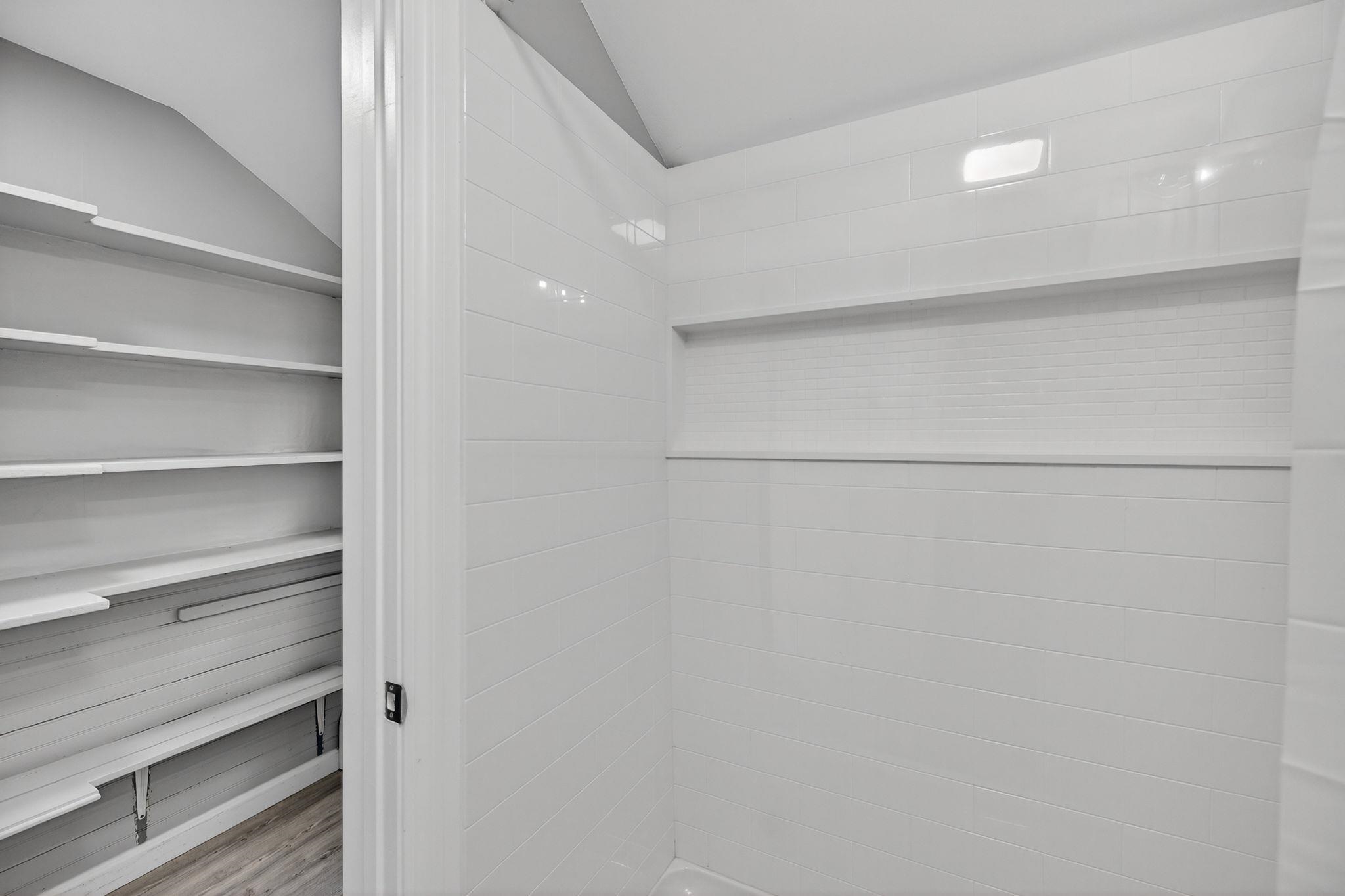 4 Chase Street Nashua, NH 03060 - Photo 17 of 53