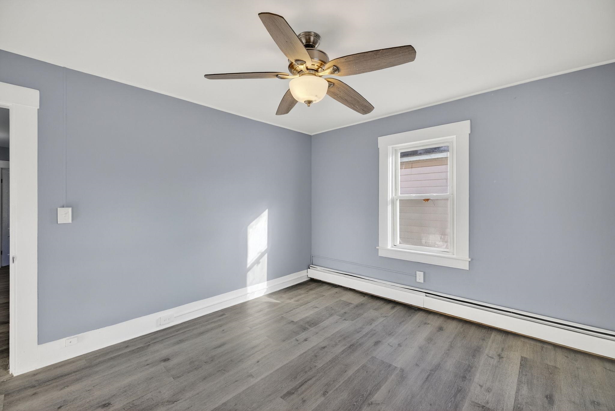 4 Chase Street Nashua, NH 03060 - Photo 25 of 53