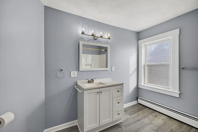 $409,999 | 4 Chase Street, Nashua, NH 03060