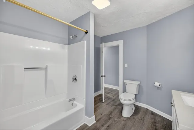 $409,999 | 4 Chase Street, Nashua, NH 03060