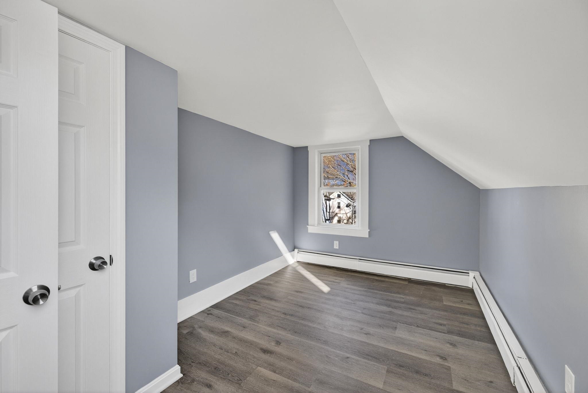 4 Chase Street Nashua, NH 03060 - Photo 41 of 53