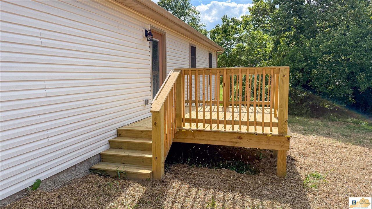 1262 Old Edmonton Road Glasgow, KY 42141 - Photo 13 of 16 Gallery Image 13