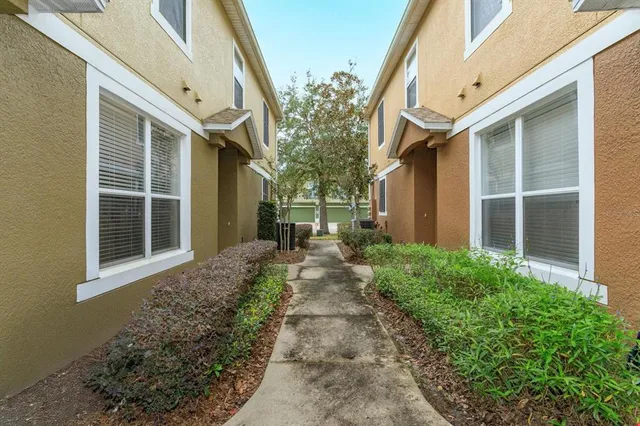 $2,150 | 1532 Broken Oak Drive, Unit B, Winter Garden, FL 34787