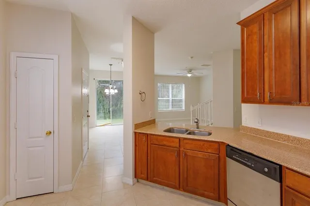 $2,150 | 1532 Broken Oak Drive, Unit B, Winter Garden, FL 34787