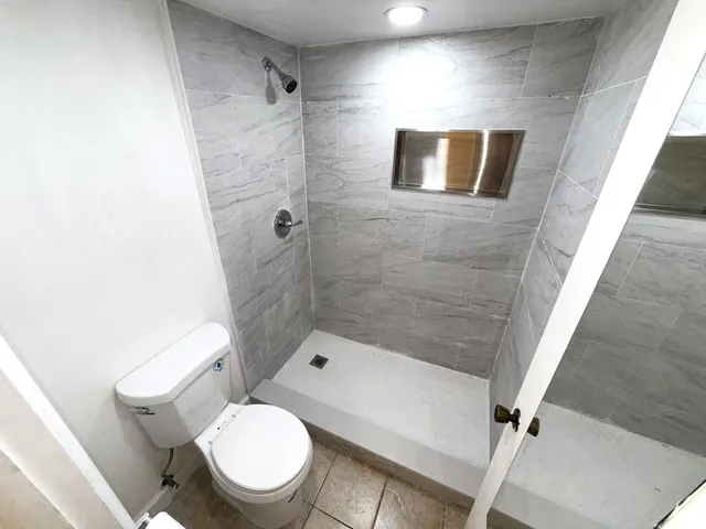 $1,500 | 3670 Inverrary Drive, Unit 3G, Lauderhill, FL 33319