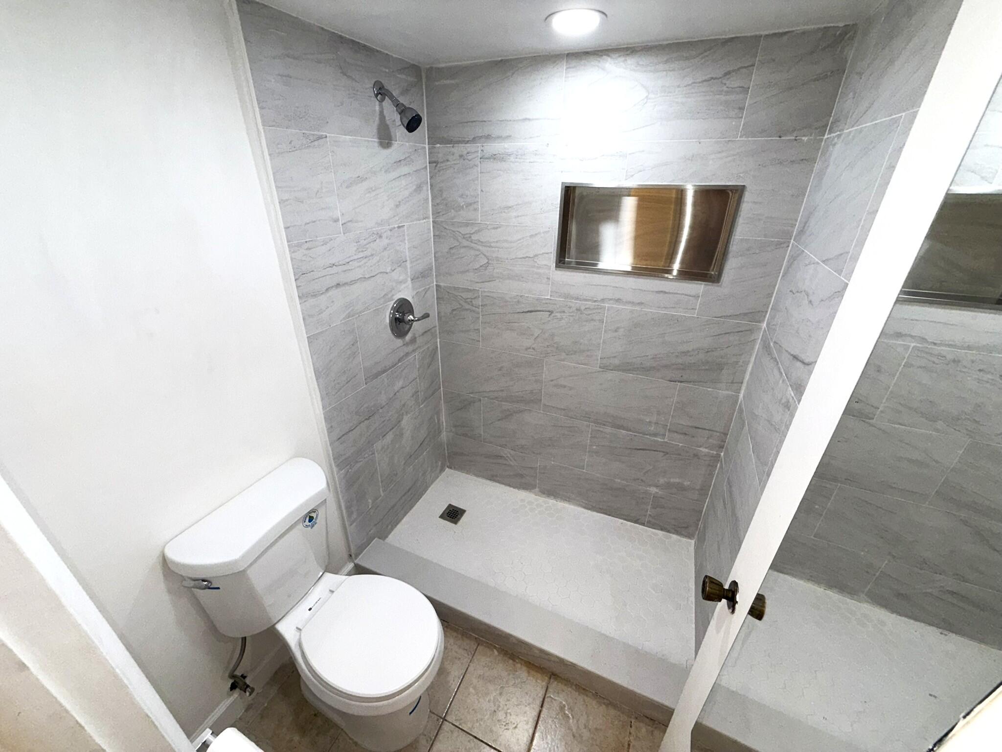 3670 Inverrary Drive, Unit 3G Lauderhill, FL 33319 - Photo 14 of 15 11