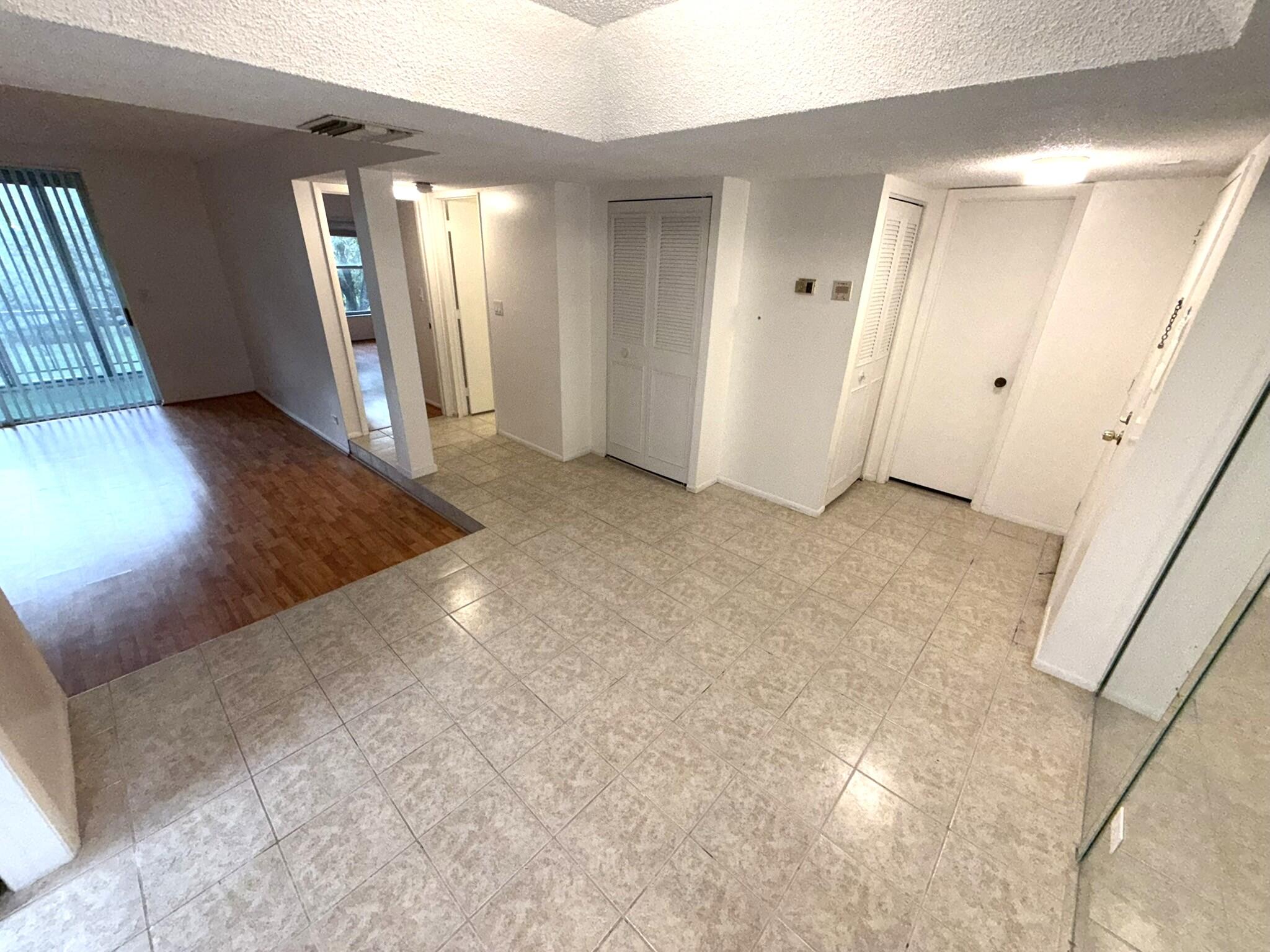 3670 Inverrary Drive, Unit 3G Lauderhill, FL 33319 - Photo 4 of 15 6