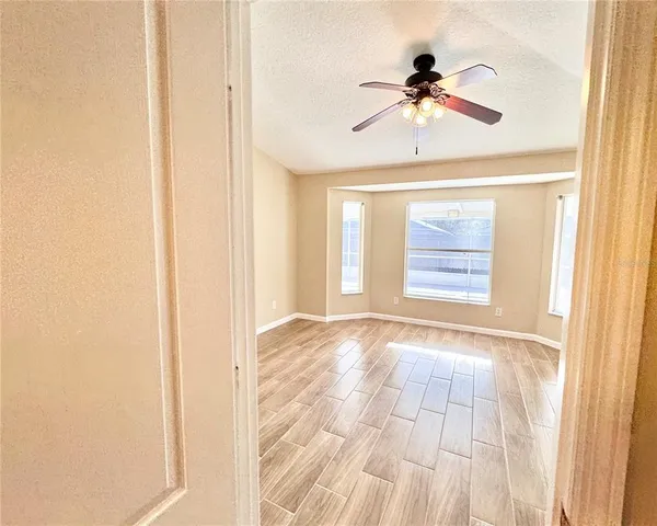 $2,150 | 18133 Lembrecht Way, Tampa, FL 33647