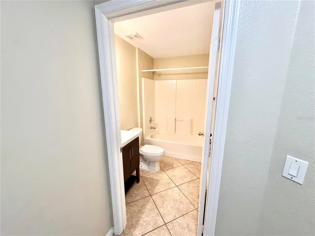 $2,150 | 18133 Lembrecht Way, Tampa, FL 33647