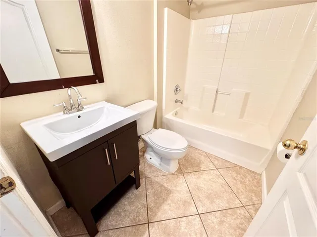 $2,150 | 18133 Lembrecht Way, Tampa, FL 33647