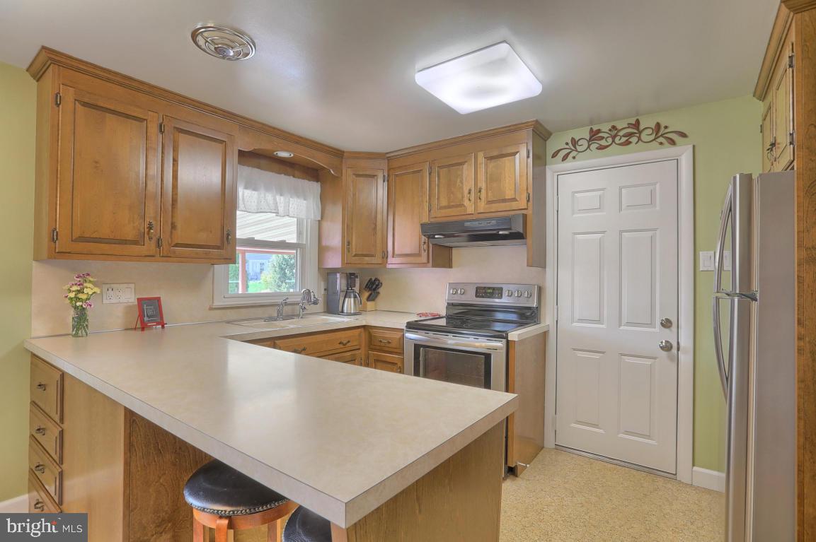 46 Harvest Road Lancaster, PA 17602 - Photo 7 of 21 Gallery Image 7