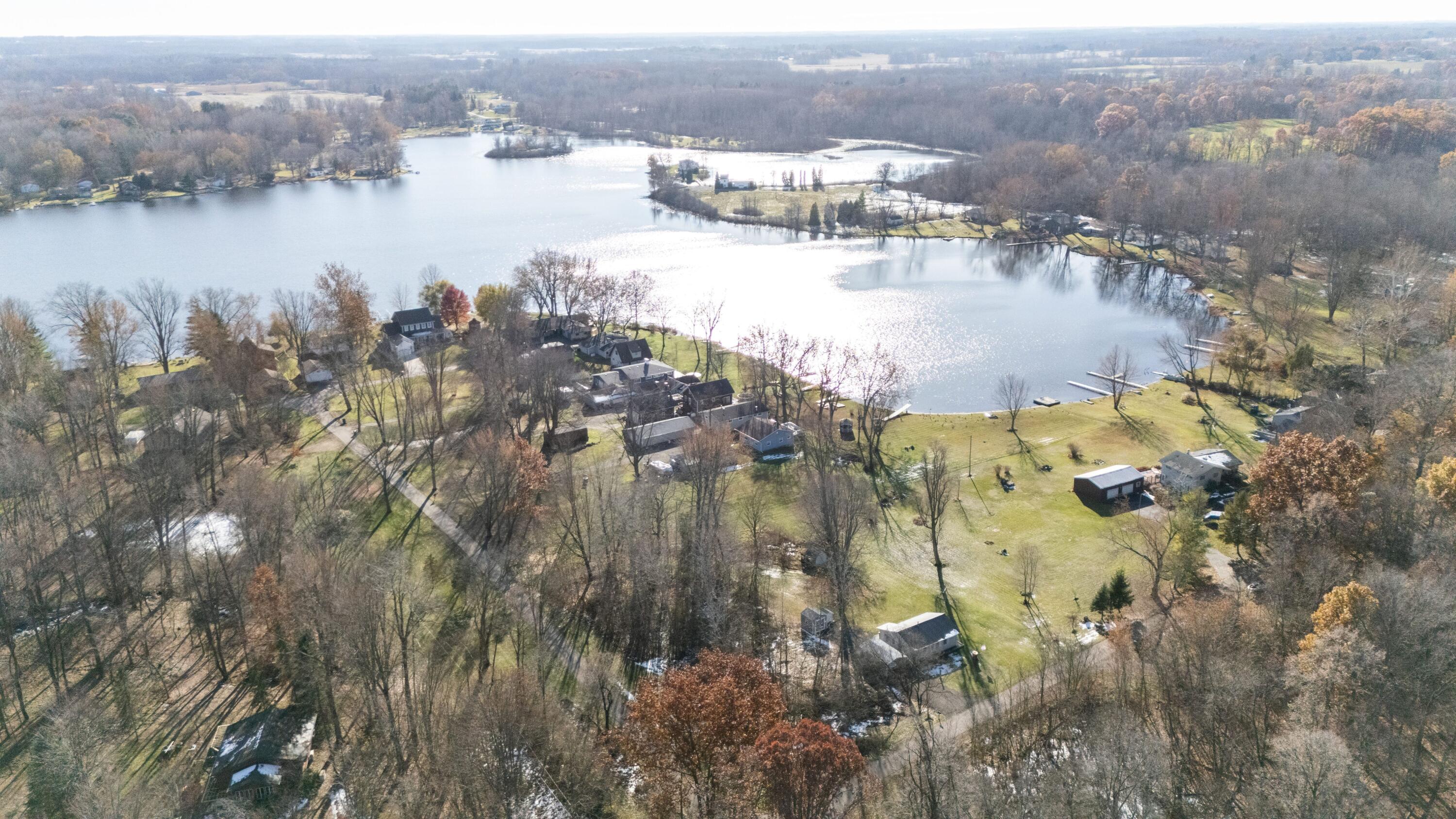 1840 Nichols Road Benton Harbor, MI 49022 - Photo 7 of 11 06