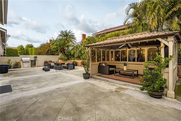 $2,199,000 | 22 Hunter, Irvine, CA 92620