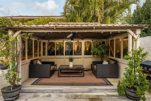 $2,199,000 | 22 Hunter, Irvine, CA 92620