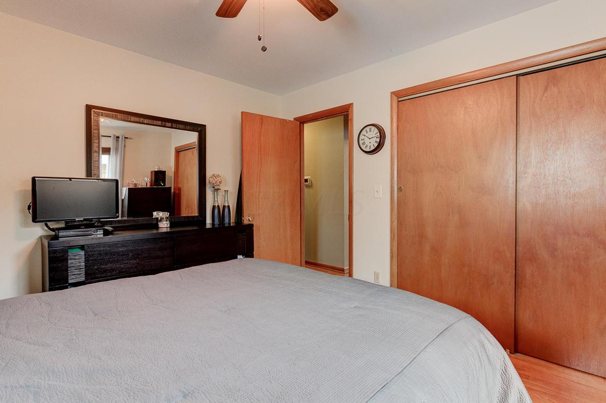 1075 Wetmore Road Columbus, OH 43224 - Photo 17 of 25 Gallery Image 17