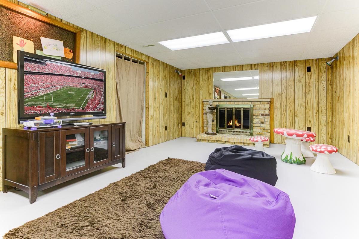 1075 Wetmore Road Columbus, OH 43224 - Photo 20 of 25 Gallery Image 20