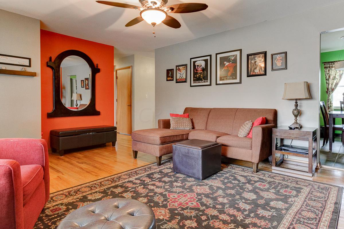 1075 Wetmore Road Columbus, OH 43224 - Photo 4 of 25 Gallery Image 4
