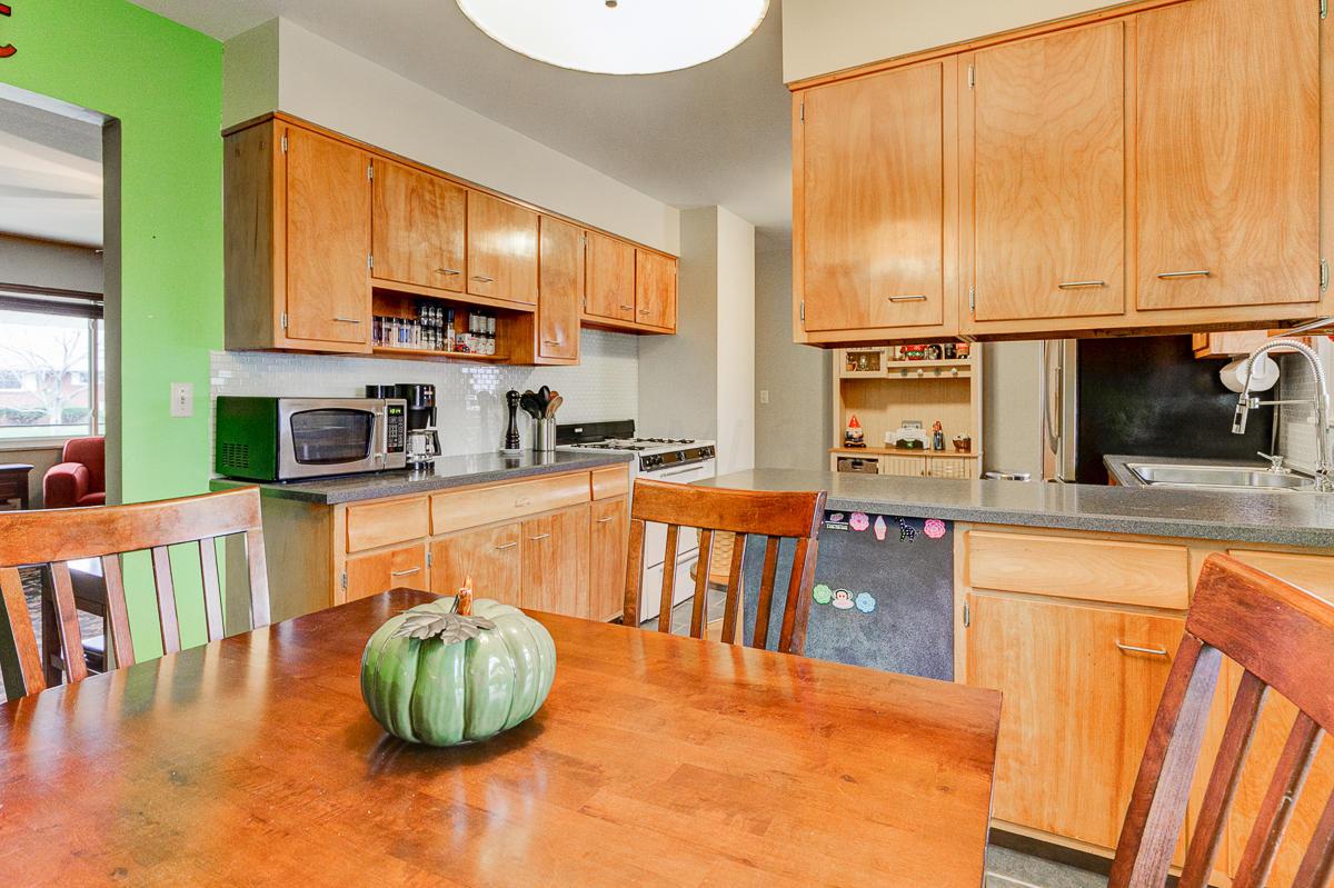 1075 Wetmore Road Columbus, OH 43224 - Photo 8 of 25 Gallery Image 8